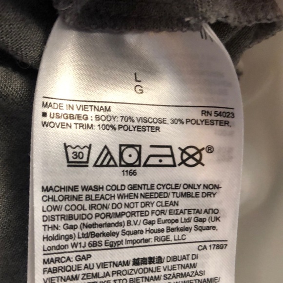 GAP mixed media tee - Picture 3 of 10